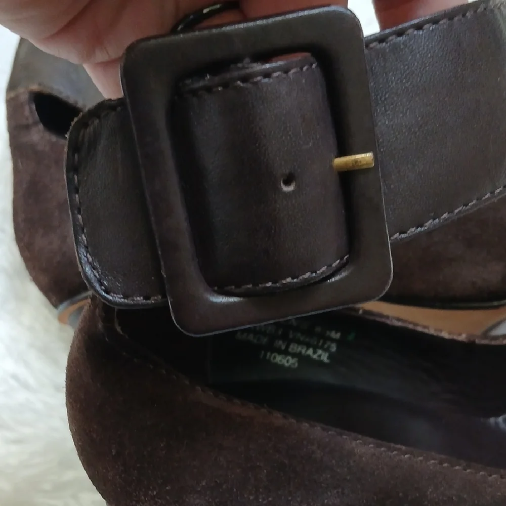 L.L. Bean Dark Brown Women's Ankle Strap‎  Heels Size 6.5 M